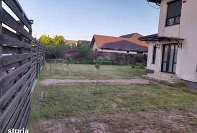 Casă cu 4 camere cu Teren 139 Mp în Central - 2