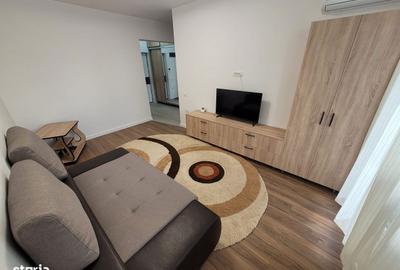 Garsonieră decomandată în Central