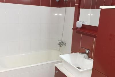 Apartament cu 3 camere decomandat în Central - 3