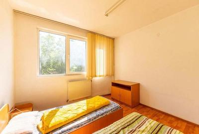 Cladire cu 24 camere, langa Castelul Regal Savarsin - 13