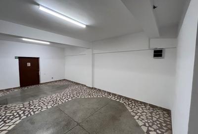 Spatiu 220 mp pentru depozitare\birouri la 100 m de Bd. Uverturii (Militari) - 15