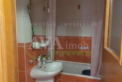 Apartament cu 3 camere semidecomandat, mobilat în Orizont - 3