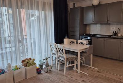 Apartament cu 2 camere decomandat, mobilat în Aradului