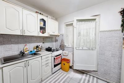 Apartament cu 2 camere decomandat în Mazepa 2