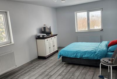 Casă cu 3 camere cu Teren 250 Mp în Central - 7