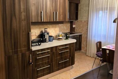 Apartament cu 3 camere decomandat în Central - 5