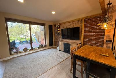 Apartament cu 3 camere decomandat în Central - 2