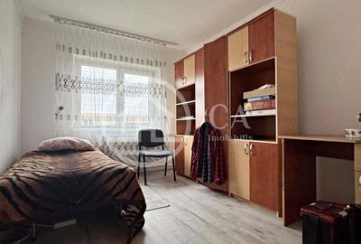 Apartament cu 3 camere de vanzare Str. Banatului Zona Velenta, Oradea - 3