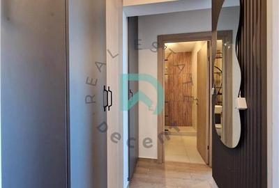 Apartament cu 2 camere decomandat, mobilat în Tractorul - 8