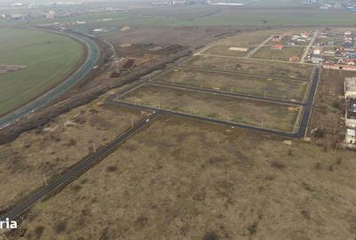 Teren de 606 mp, în Bujac - 15