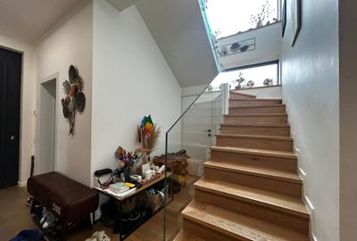 Casă individuală cu 5 camere cu Canalizare în Odăi - 17