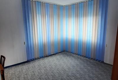 Apartament 3 camere, str. Tilisca - 2