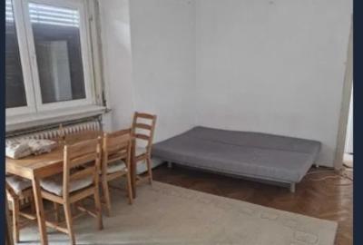 Piata Romana,DECOMANDATA,Libera - 5