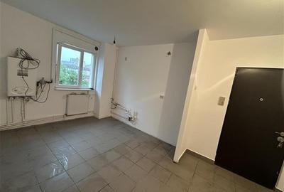 Amenajat complet, 55 mp utili in bloc anvelopat - 2