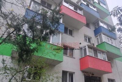 Apartament cu 3 camere decomandat în Brâncoveanu - 3