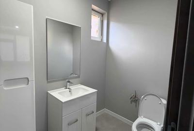 Spațiu comercial, de 70 mp, în Central - 6