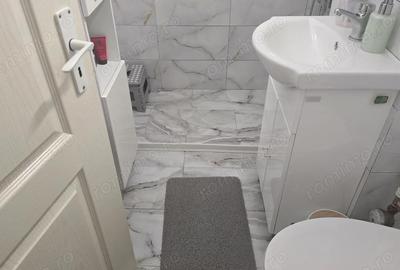 Apartament cu 2 camere decomandat în Piața Centrală - 4