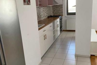 Apartament cu 2 camere semidecomandat în Sud