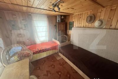 Casă cu 2 camere cu Teren 500 Mp în Acățari - 9