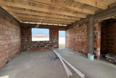 De vanzare casa parter zona linistita Crevedia - 17