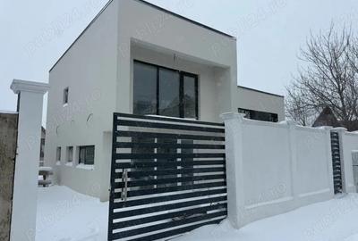 Casă cu 4 camere în Central - 2