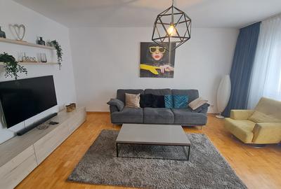 Apartament cu 2 camere decomandat, mobilat în Unirii