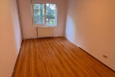 Apartament 3 camere - Astra, zona str. Berzei - 3