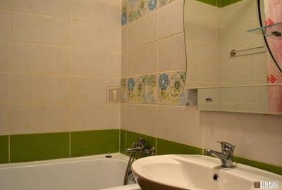 Garsonieră decomandată, mobilată în Central - 11