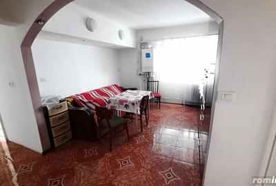 Apartament cu 3 camere decomandat în Central - 4