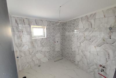 Casa de vanzare 4 camere, 109 mp, 450 mp teren,Valea Lupului - 23