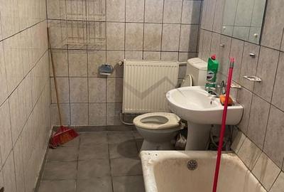 Apartament 4 camere decomandat Pacurari - 8