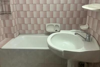 Apartament cu 3 camere decomandat în Cetate - 1