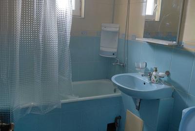 Apartament cu 3 camere decomandat în Central - 4