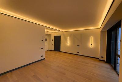 Apartament cu 3 camere semidecomandat în Central - 6
