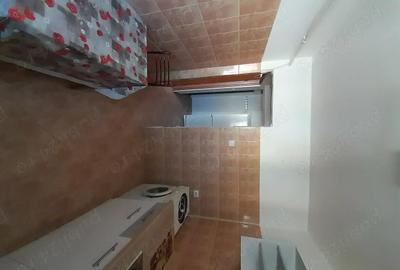 Garsonieră decomandată în Central - 4