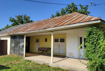 Casă de vânzare în mediul rural – liniște, natură și confort - 4