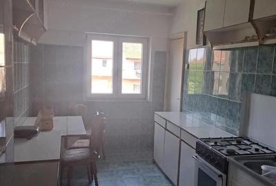 Apartament cu 2 camere decomandat în Carpați 2 - 11