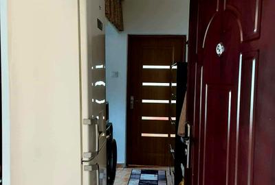 M8cro 6 Târgoviște,  închiriere apartament 2camere - 9