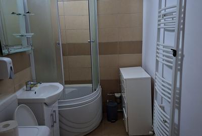 Apartament cu 3 camere decomandat în Central - 4