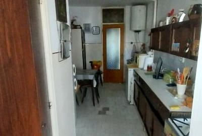 Apartament cu 5 camere decomandat în Central - 13