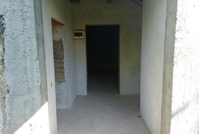 Casă cu 3 camere în Peregu Mare - 4