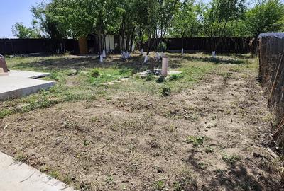 Casă cu 6 camere cu Teren 1000 Mp în Central