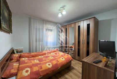 Apartament cu 3 camere decomandat, mobilat în Plăvăț II - 8