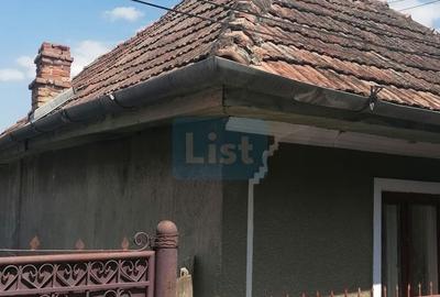 Casă cu 2 camere cu Canalizare în Central - 2