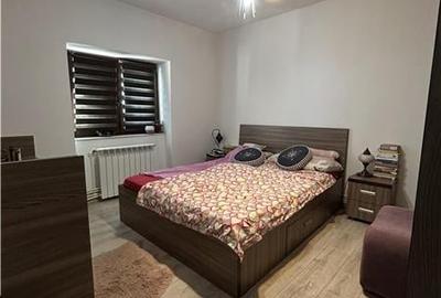 Apartament 3 camere, 2 bai, vedere trilaterala extraordiana, zona Trezorerie - G - 17