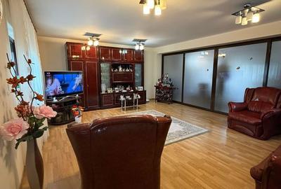Casă cu 4 camere în Șerbănești - 14