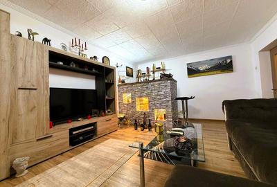 Casă individuală cu 4 camere cu Teren 640 Mp în Berceni - 1