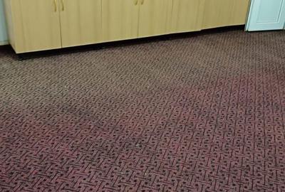 Spațiu comercial, de 650 mp, în Central - 6
