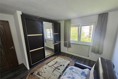 Resita, 2 Cam. Dec., Mobilat Utilat, Micro 4 - 8