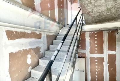 Spațiu comercial, de 520 mp, în Colentina
